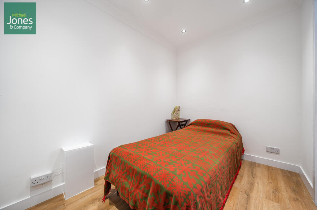 Additional image 11 of Knightsbridge House, Marine Parade, Worthing, West Sussex, BN11