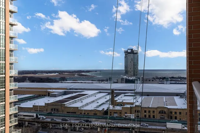 Additional image 40 of 85 East Liberty St Unit 1613