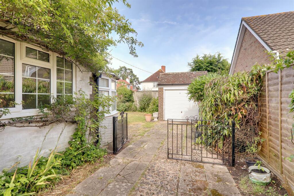 Additional image 19 of Burford Close, Worthing