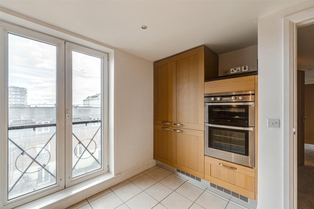 Additional image 8 of Steyne Gardens, Worthing, West Sussex, BN11