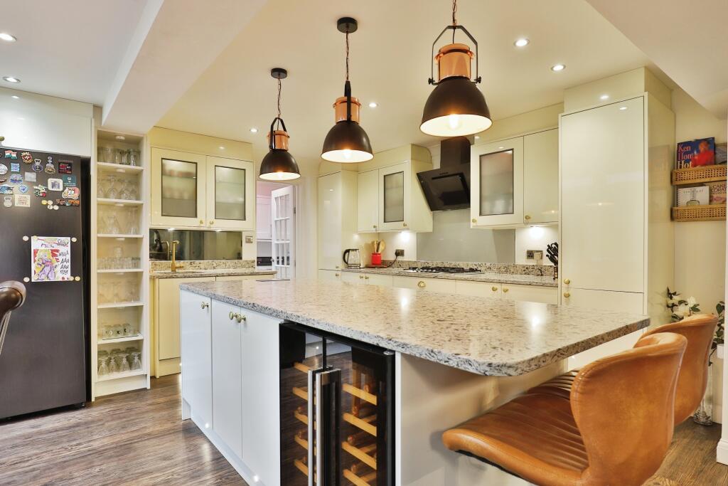 Additional image 3 of Locksley Drive, Ferndown, Dorset, BH22