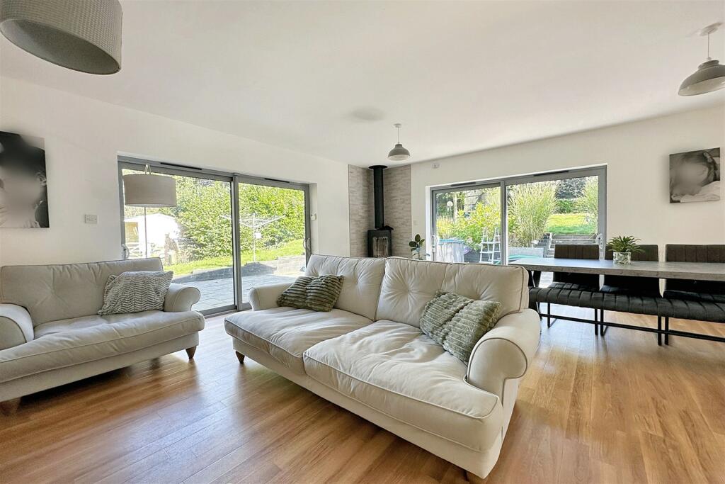 Additional image 4 of Verwood