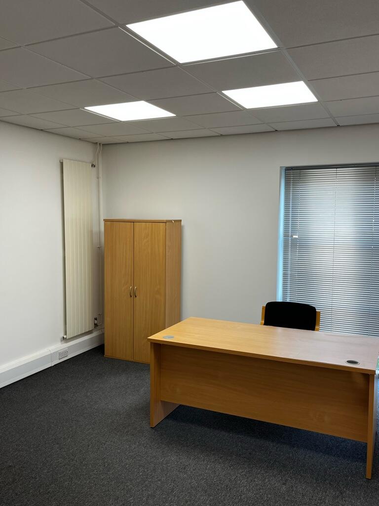 Additional image 5 of Unit 03 Basepoint Business Centre, Bournemouth International Airport, Aviation Park West, Hurn, Christchurch, Dorset