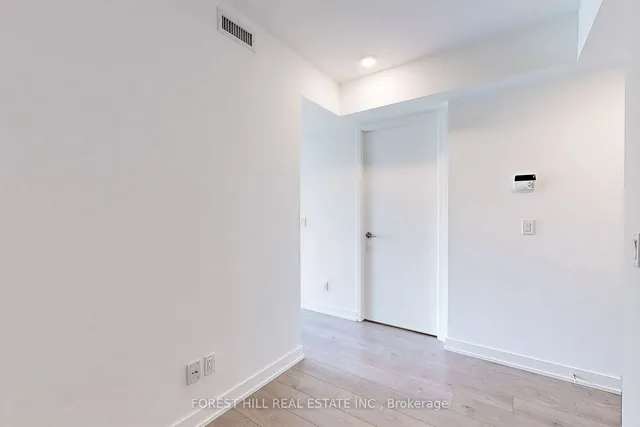 Additional image 15 of 501 Yonge St Unit 4208