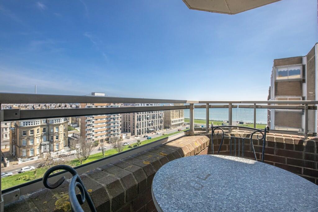 Additional image 40 of Grand Avenue, Hove, BN3 2NG