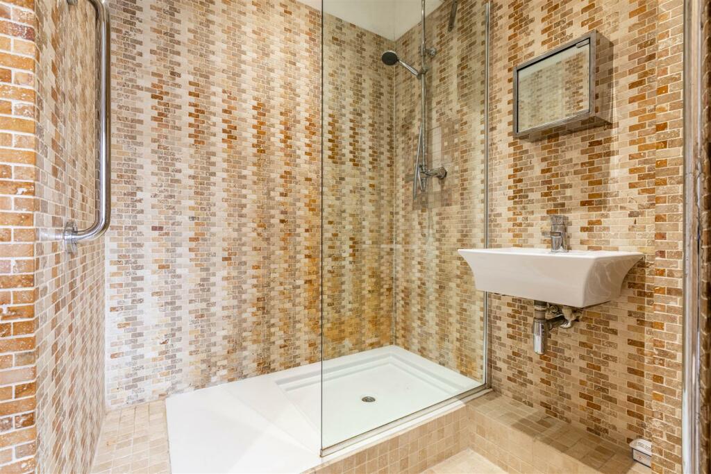 Additional image 9 of The Strand, Brighton