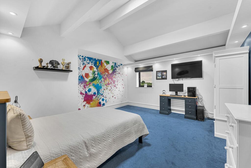 Additional image 39 of Experience luxury modern living at Oak Stables in Lostock. Built in 2015.