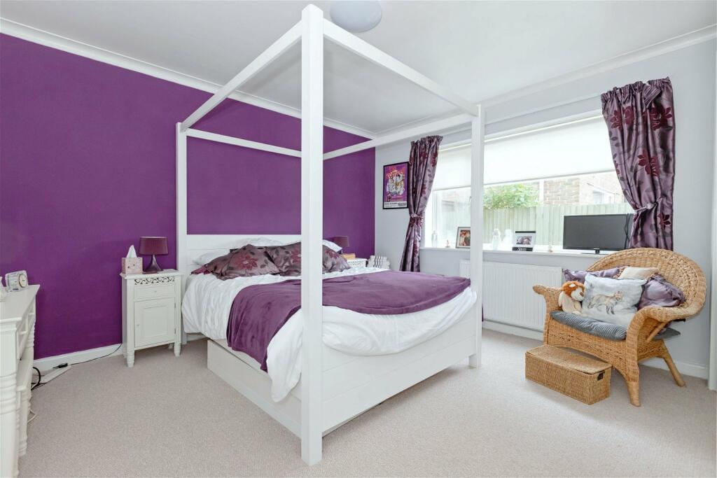 Additional image 5 of Marine Crescent, Goring-by-Sea, Worthing, West Sussex, BN12