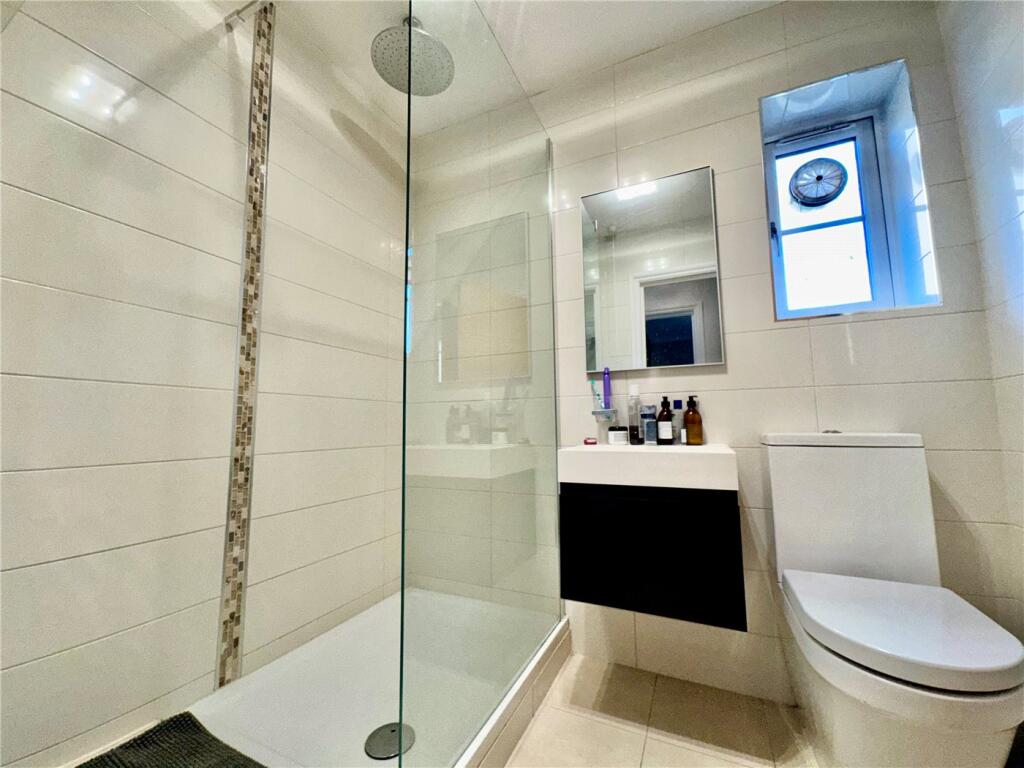 Additional image 14 of Cheyne Gardens, Bournemouth, Dorset, BH4