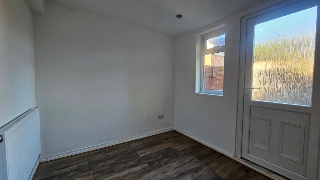 Additional image 7 of **3 Bed Ground Floor Flat Stanfield Road**