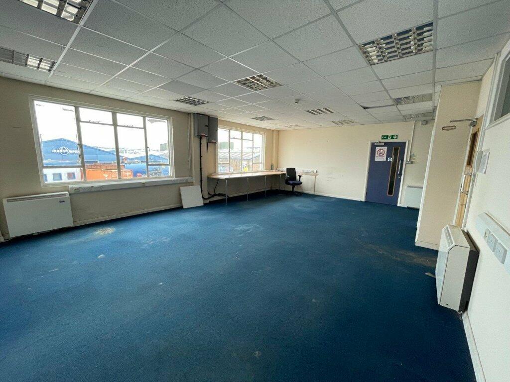 Additional image 4 of Unit 2, Triangle Business Centre, 95 Commerce Way, Lancing Business Park, Lancing, West Sussex, BN15 8UP