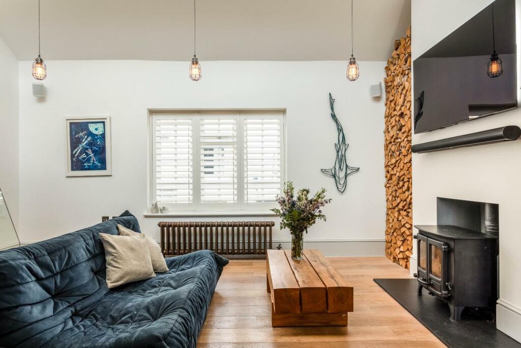 Additional image 14 of Gloucester Road, Brighton