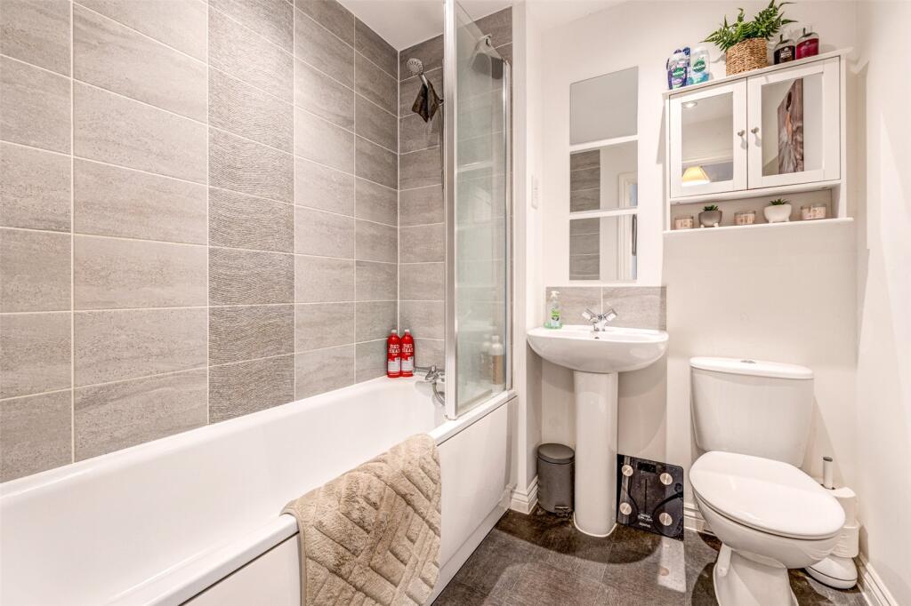 Additional image 10 of Oaksheath Gardens, Worthing, West Sussex, BN13