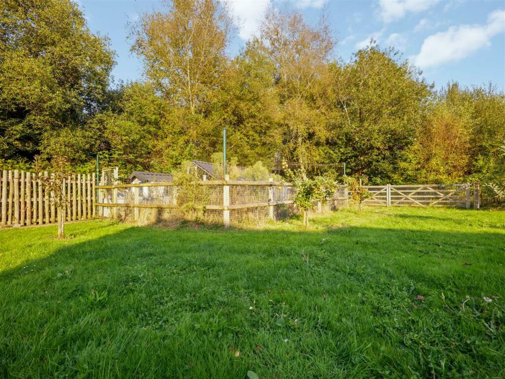 Additional image 22 of Verwood Road, Three Legged Cross