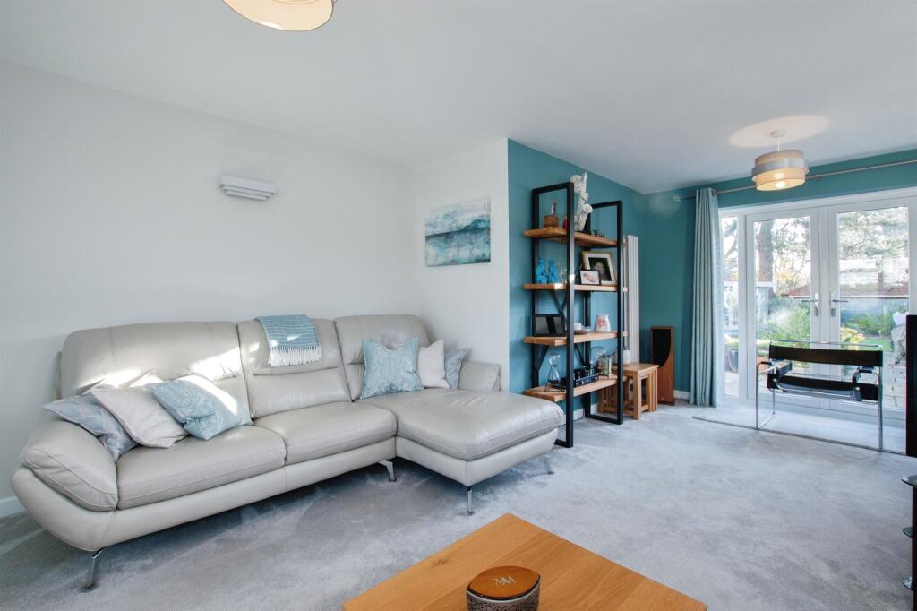 Additional image 4 of Fernlea Close, FERNDOWN