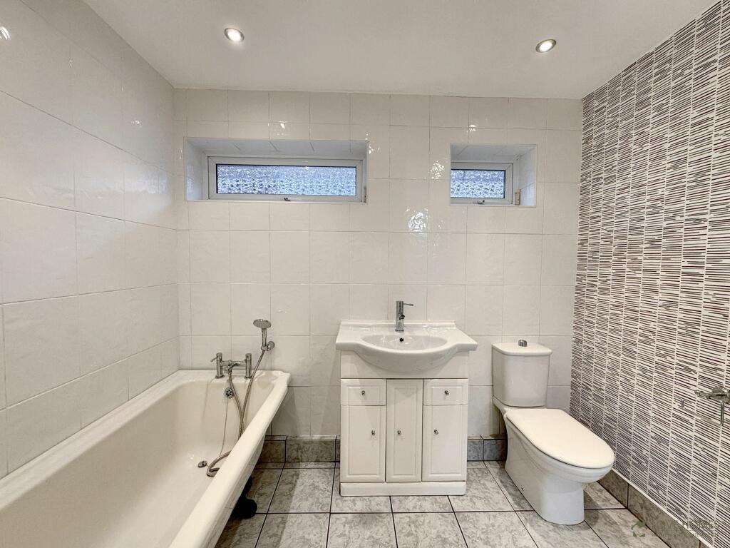 Additional image 14 of Simonbury Close, Bury