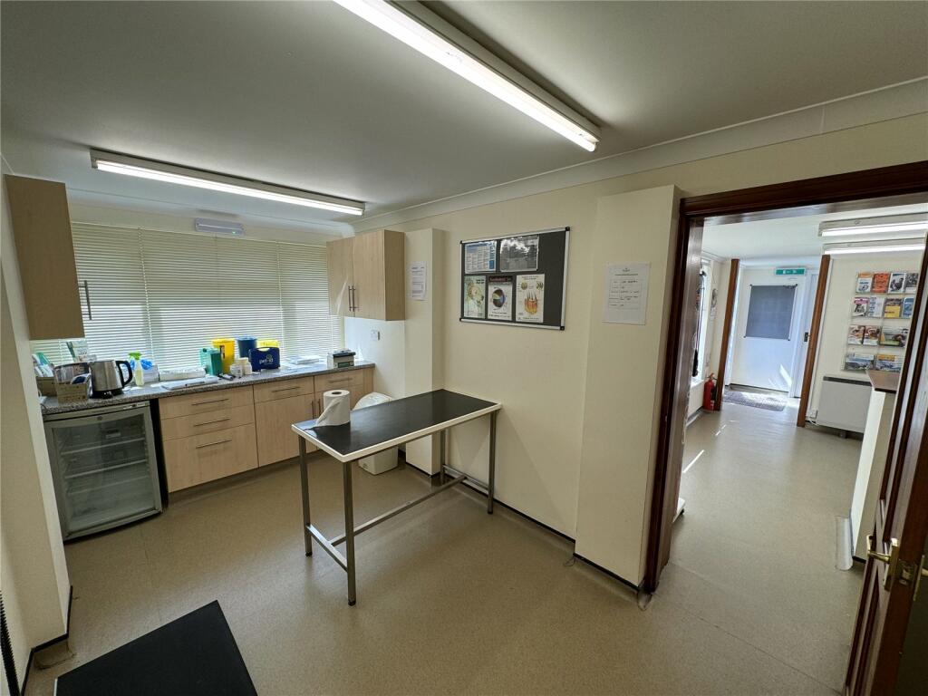 Additional image 6 of Willow Cottage, The Street, East Preston, West Sussex, BN16