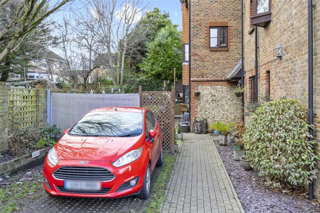 Additional image 12 of Wheelwrights Lodge, West Street, Sompting, West Sussex, BN15