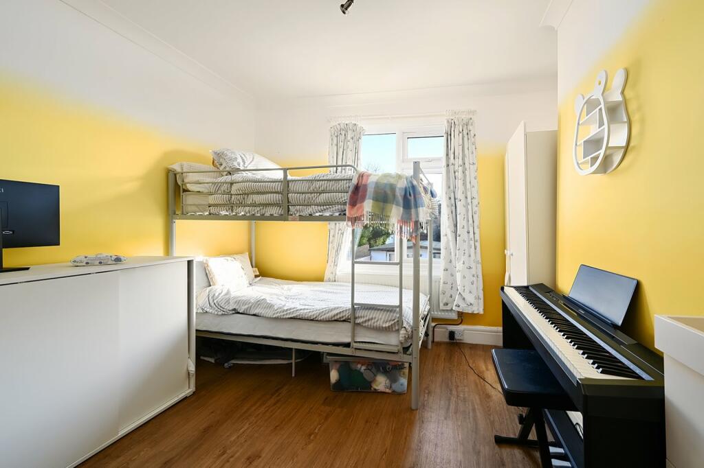 Additional image 8 of Leconfield Road, Lancing, BN15