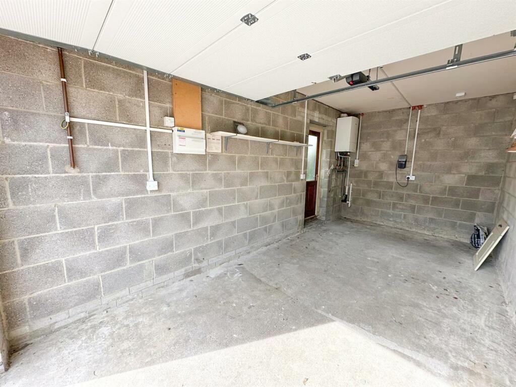 Additional image 18 of Highfield Lane, Silsden,