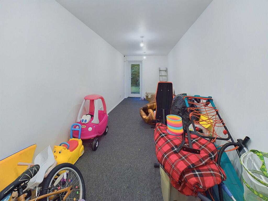 Additional image 25 of Robson Road, Goring-by-Sea, Worthing, BN12