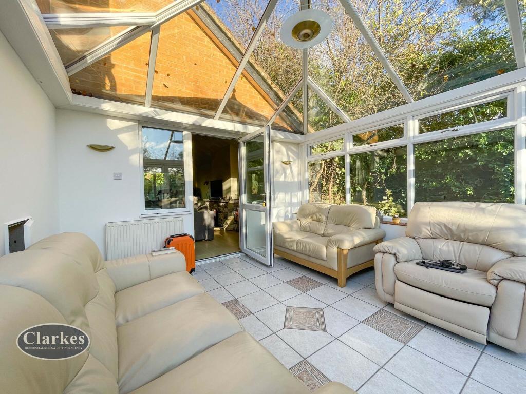 Additional image 6 of Talbot village - spacious 4 bed detached property