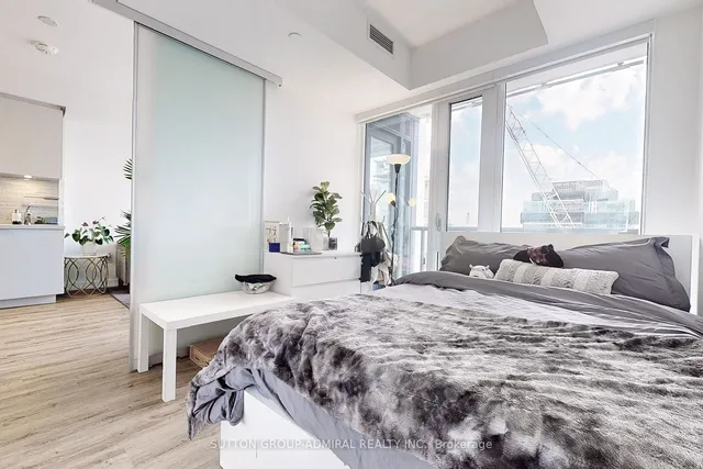 Additional image 13 of 158 Front St Unit 1412