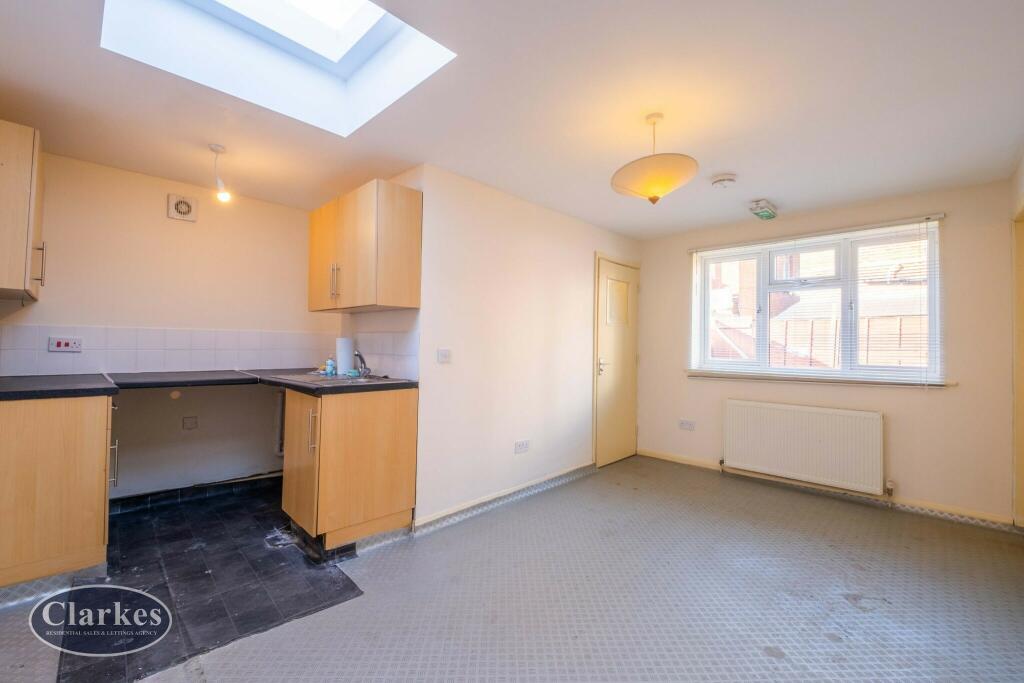 Additional image 2 of Office Unit with Garden MOORDOWN