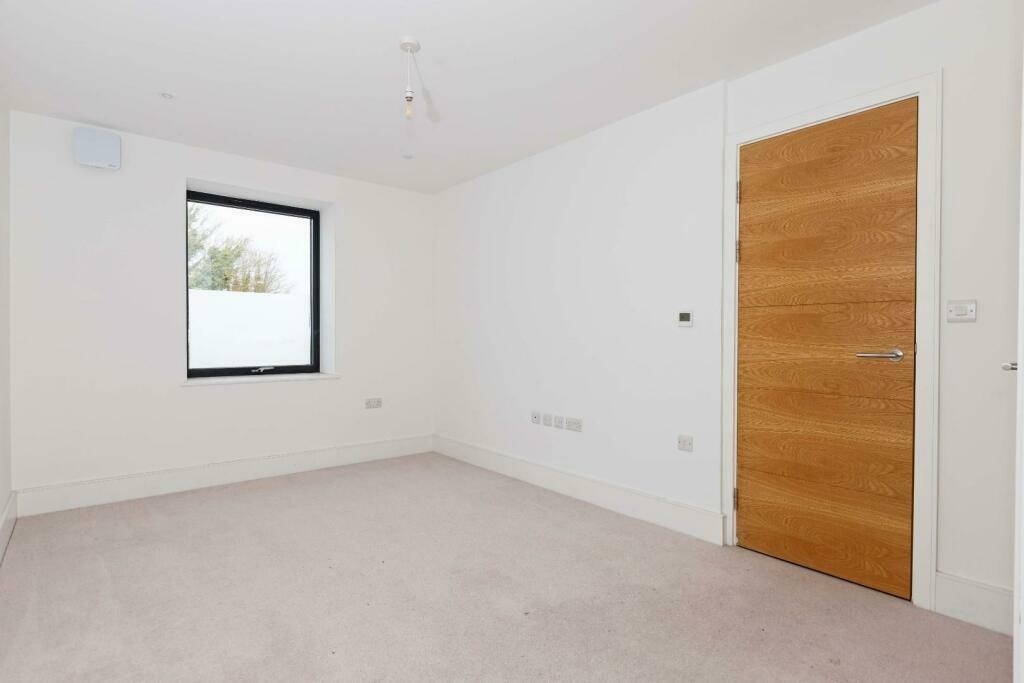 Additional image 17 of Ham Road, Shoreham-By-Sea