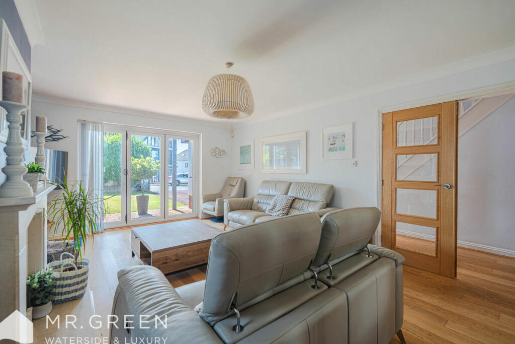 Additional image 10 of Warren Edge Close, Hengistbury Head, Southbourne, Bournemouth, BH6 4AY