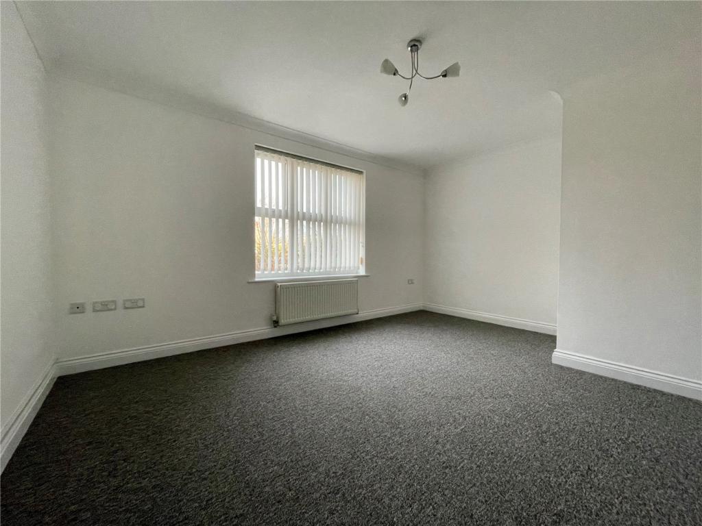 Additional image 3 of Lavender Lodge, 12 Castlemain Avenue, Bournemouth, Dorset, BH6