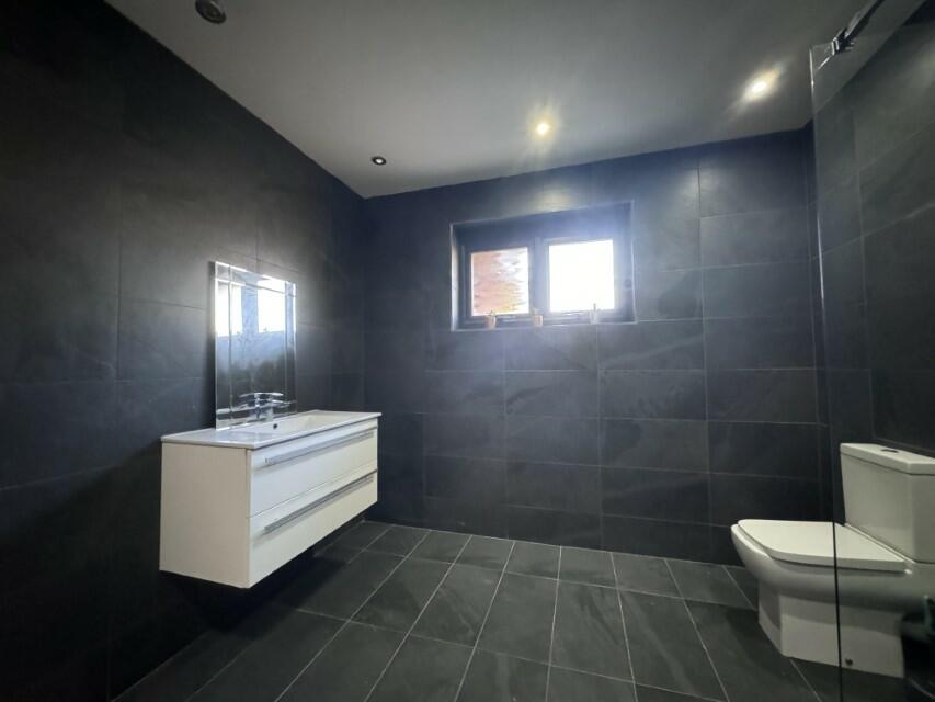 Additional image 11 of 14 Breckland Drive, Bolton, BL1 5BQ