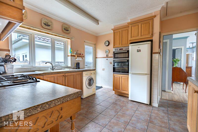 Additional image 15 of Dorset Avenue, Ferndown