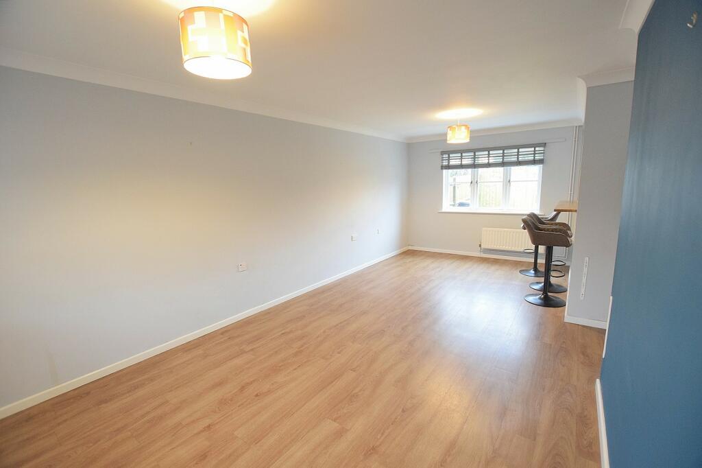 Additional image 4 of Churchill Court, New Milton, Hampshire. BH25 6EL