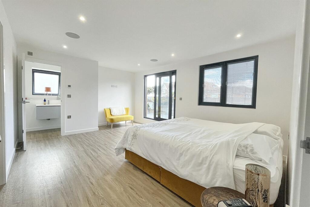 Additional image 12 of Boscombe Manor