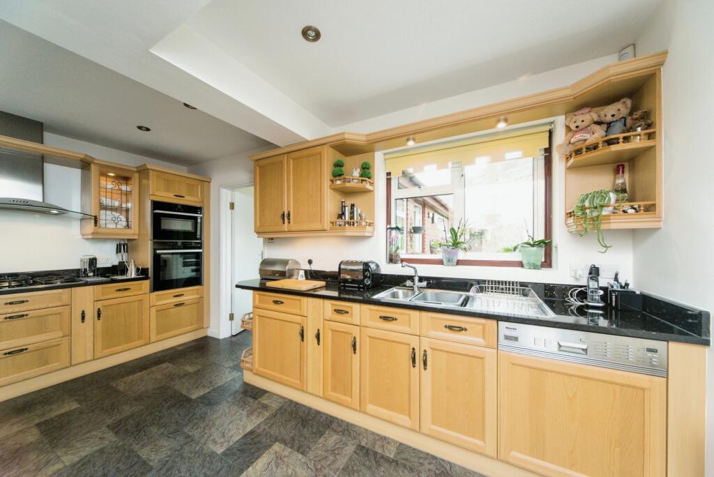 Additional image 4 of Cross Road, Southwick, Brighton, West Sussex, BN42