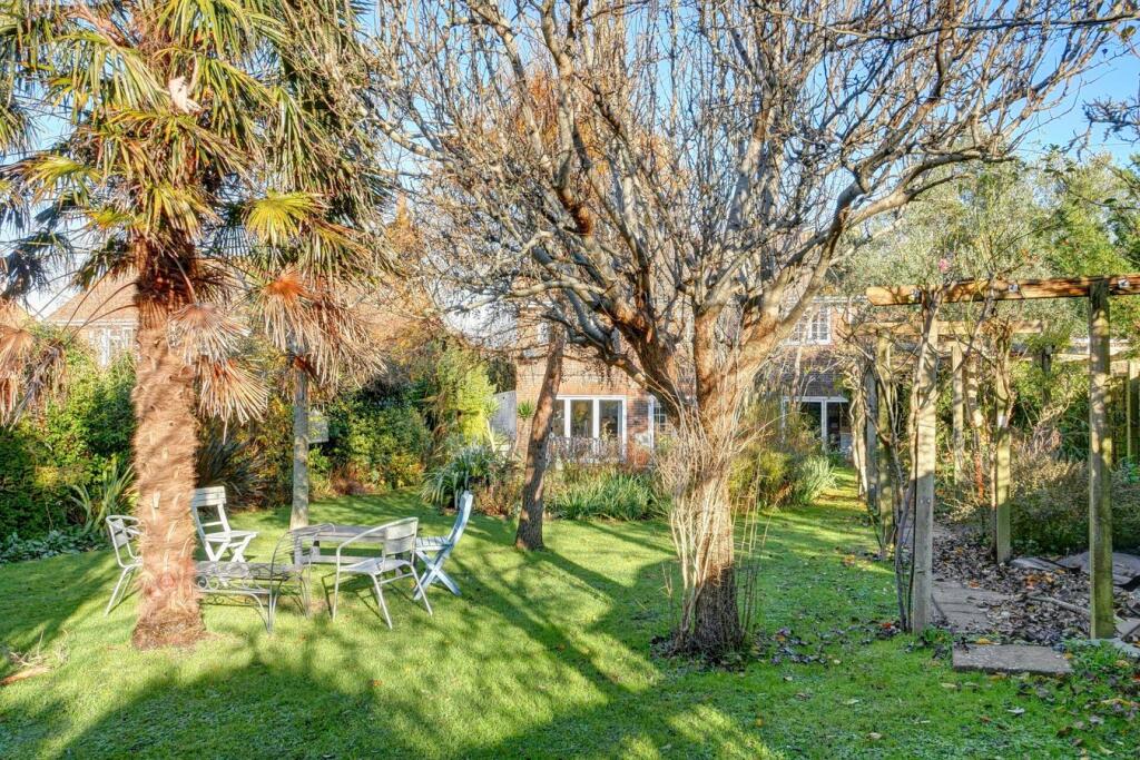 Additional image 37 of Tas Combe Way, Eastbourne, BN20