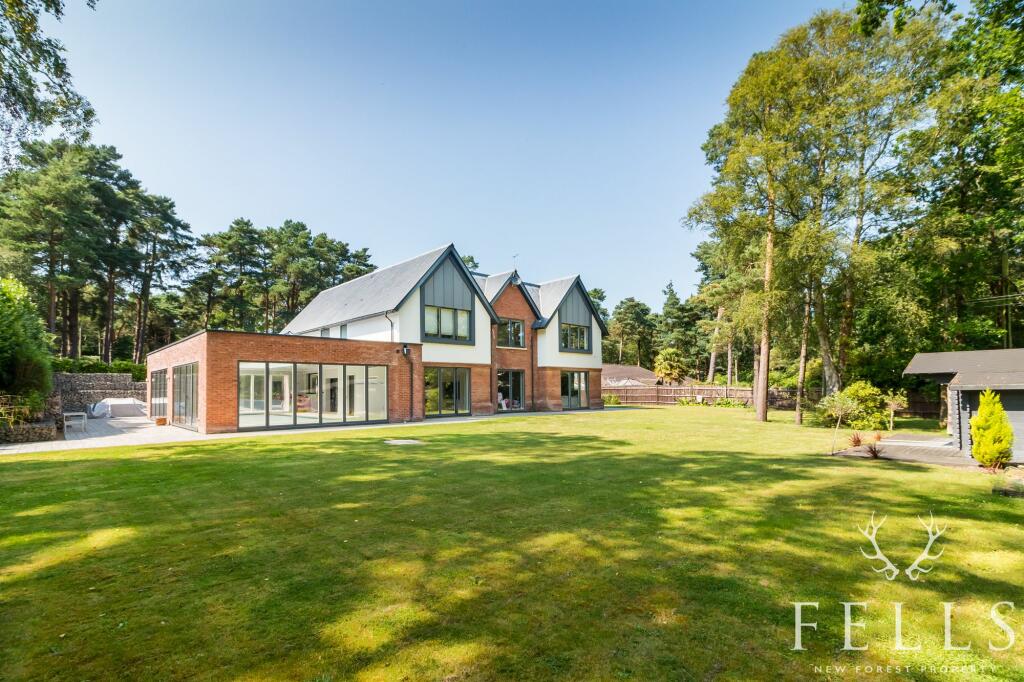 Additional image 29 of Avon Avenue, Avon Castle, Ringwood