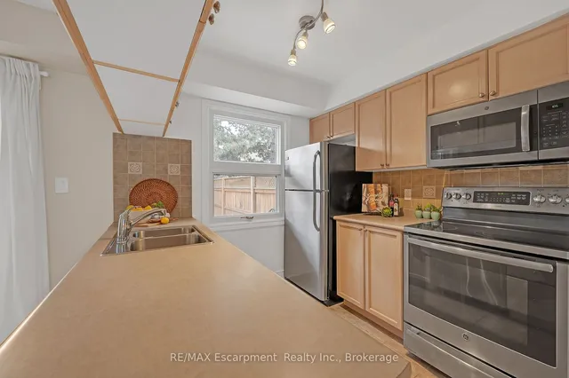 Additional image 12 of 755 Hyde Rd Unit 755