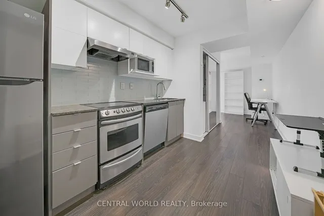 Additional image 6 of 160 Flemington Rd Unit 606