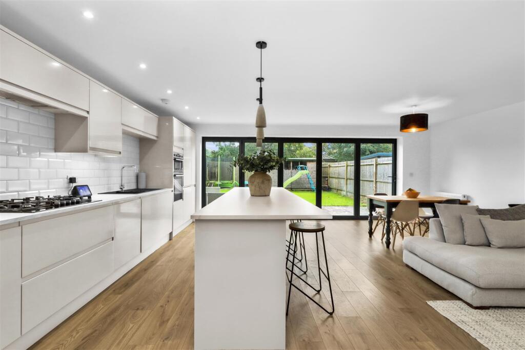 Additional image 8 of Dymchurch Close, Seaford