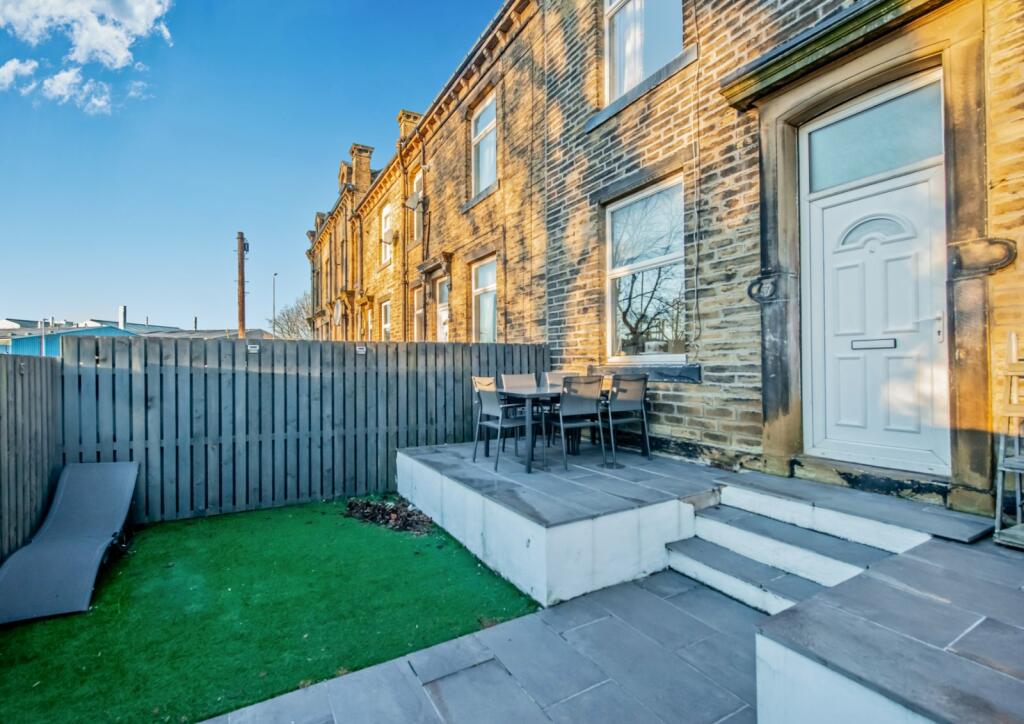 Additional image 3 of First Street, Low Moor, Bradford, West Yorkshire, BD12