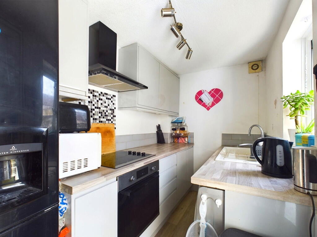 Additional image 4 of Cross Street, Worthing, BN11 1UP