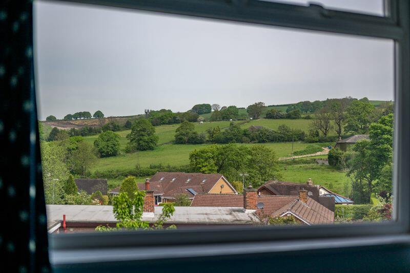 Additional image 20 of Bramhall Avenue, Harwood