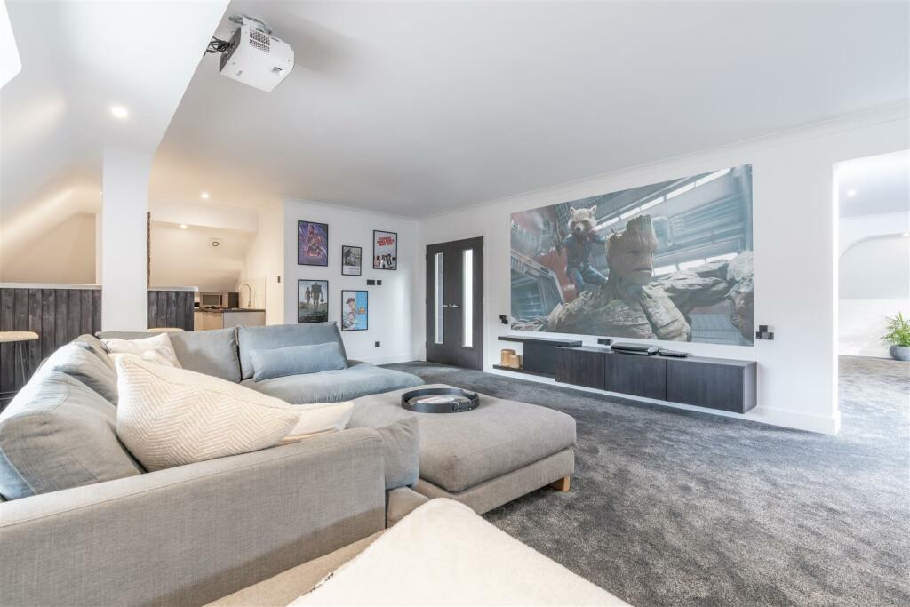 Additional image 21 of Newton Road, Canford Cliffs