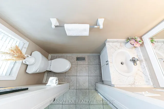 Additional image 15 of 770 Othello Crt Unit 80