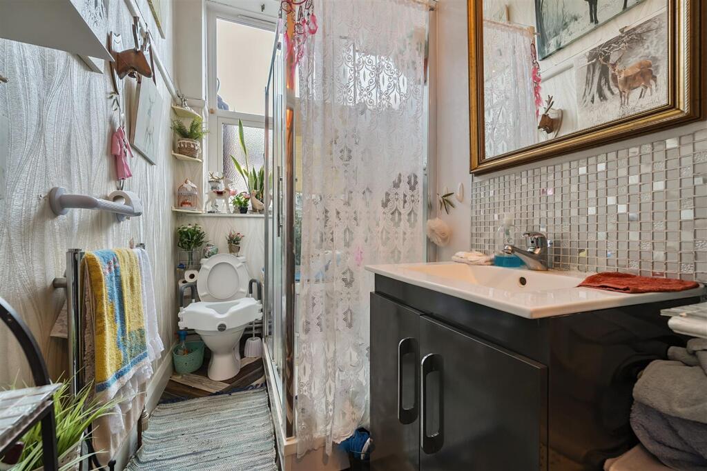 Additional image 6 of Flat 1a, Michelgrove Road, Bournemouth