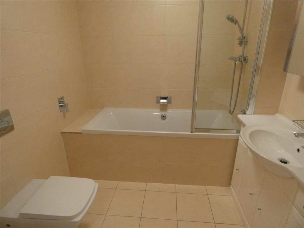 Additional image 11 of Blue Bay, 75-77 Boscombe Overcliff Drive, Bournemouth