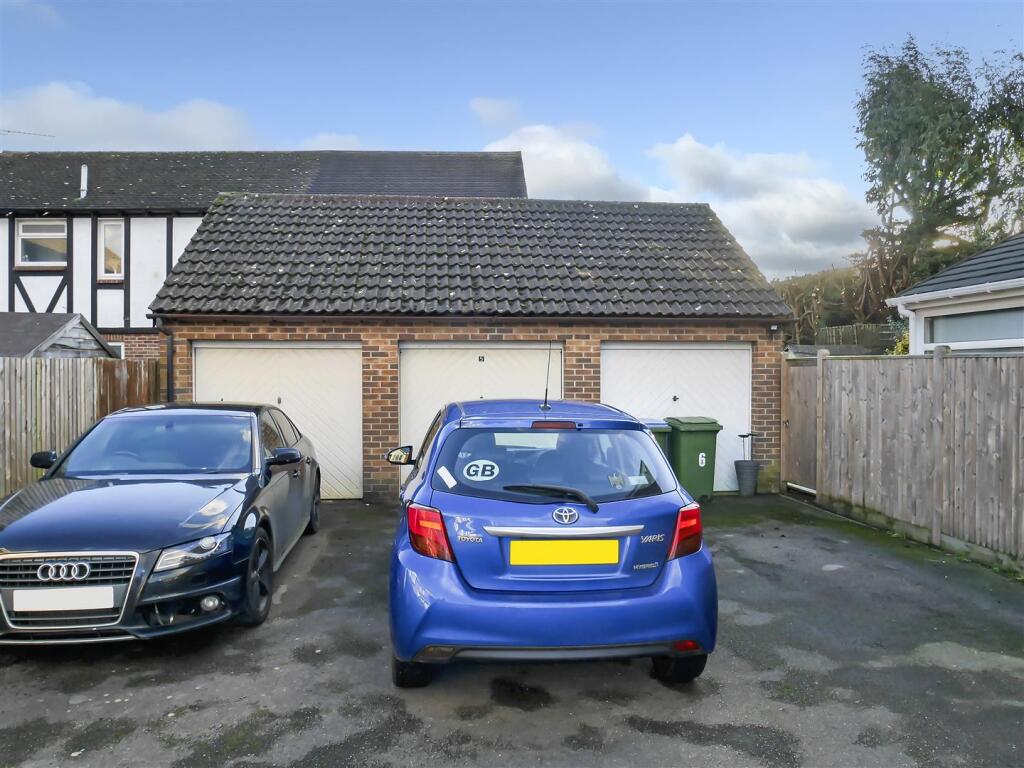 Additional image 16 of Derwent Close, Littlehampton