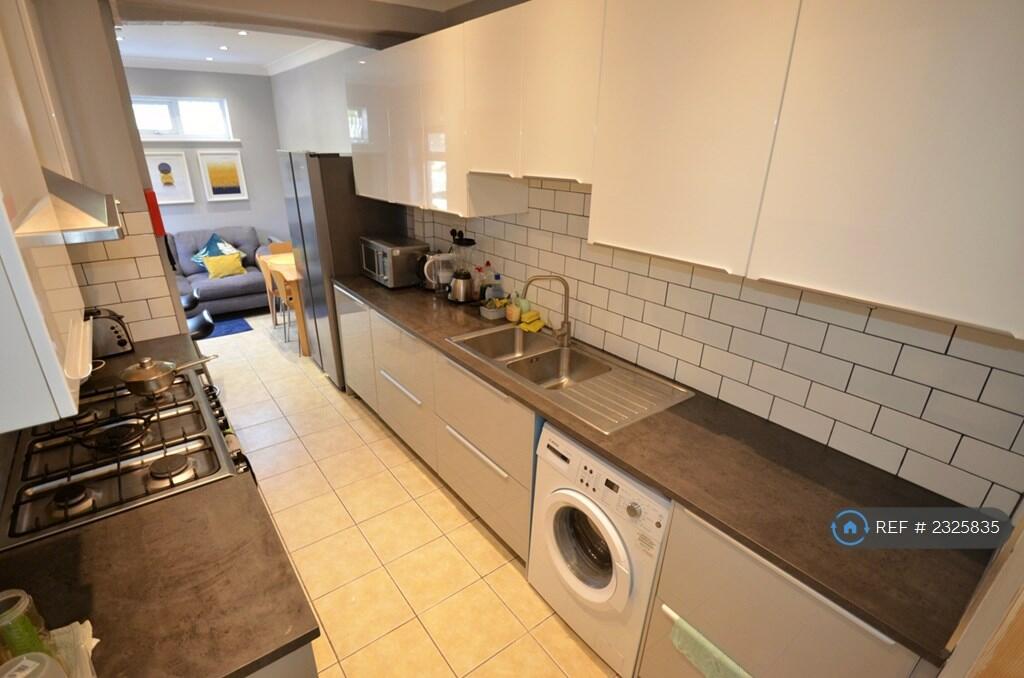 Additional image 5 of Wroxham Road, Poole, BH12